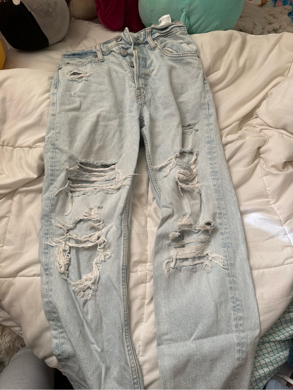 H&M Light Blue Ripped Boyfriend Jeans
